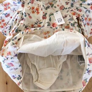 Bell-sleeve floral dress with bloomers